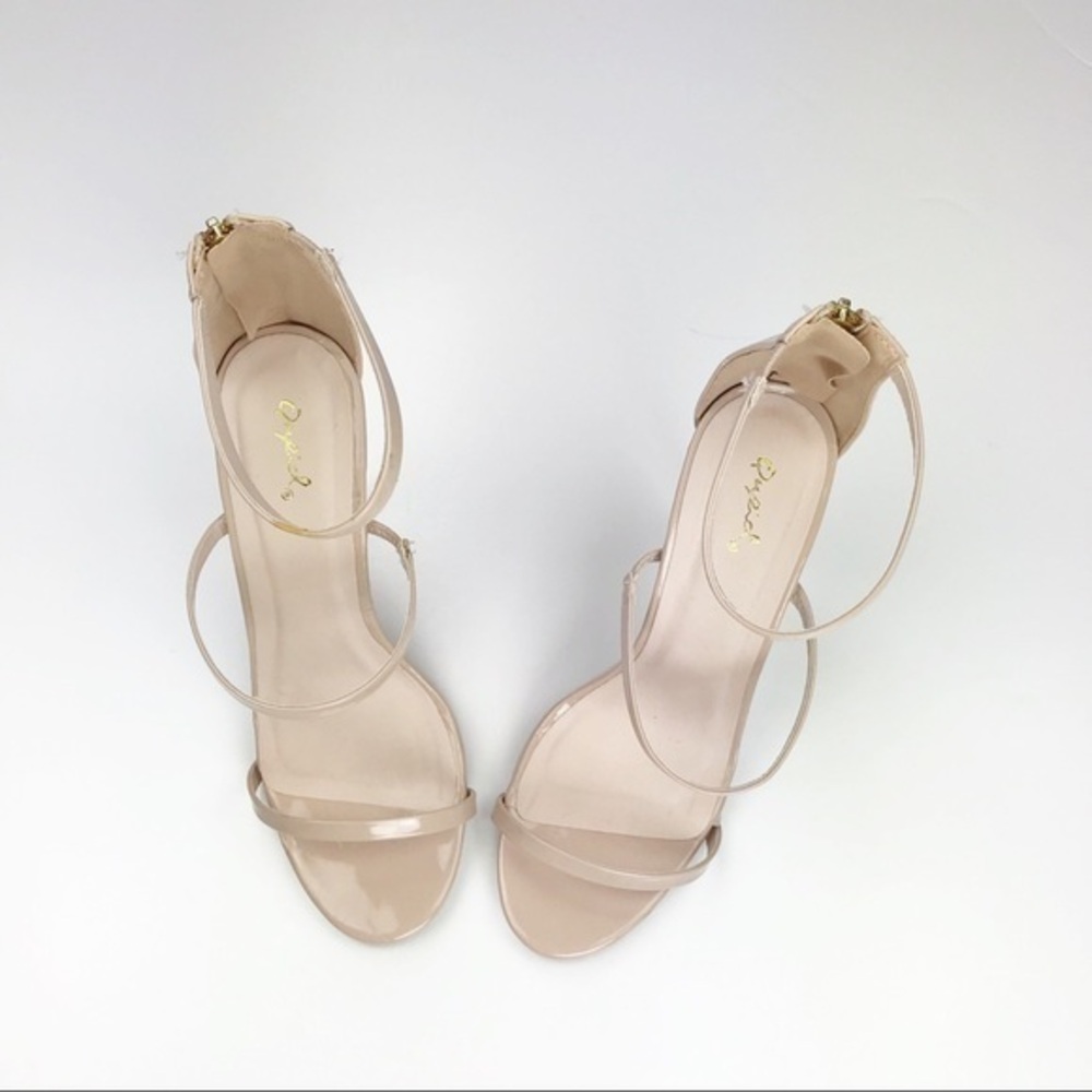 Qupid nude / blush color heels